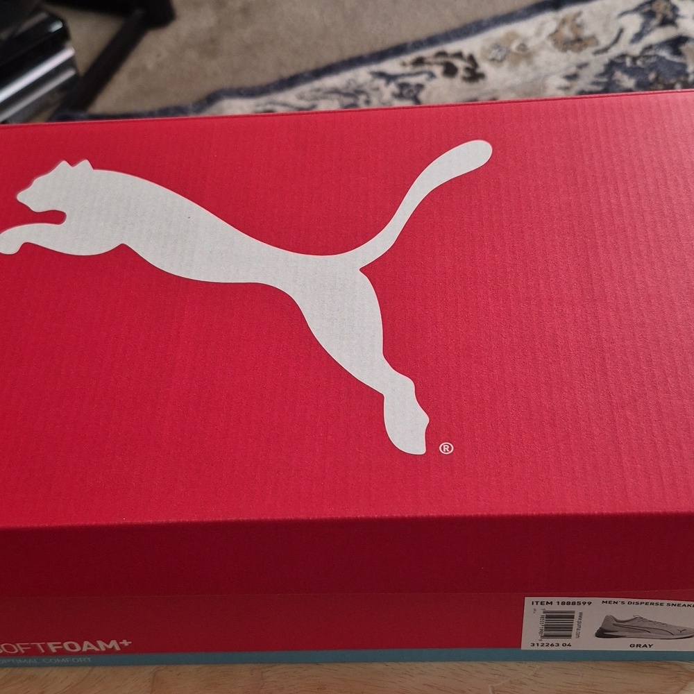 Men's Puma Light Gray Mesh Athletic Sneakers with Black Logo - Picture 10 of 10
